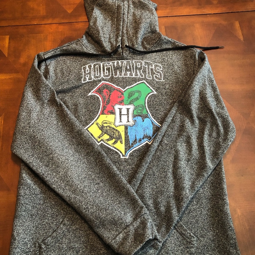 Harry Potter’s Hogwarts Size Medium Hoodie